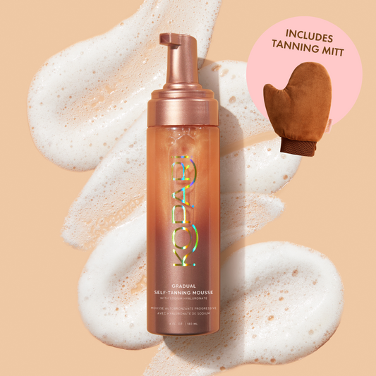Gradual Self-Tanning Mousse with Mitt